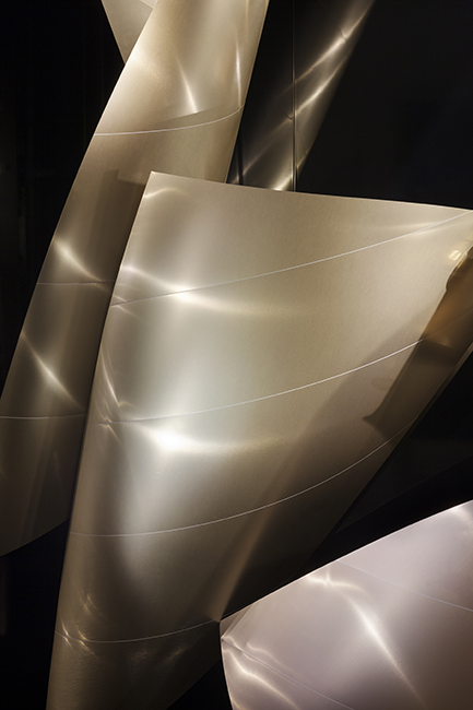 Louis Vuitton – Frank Gehry Windows